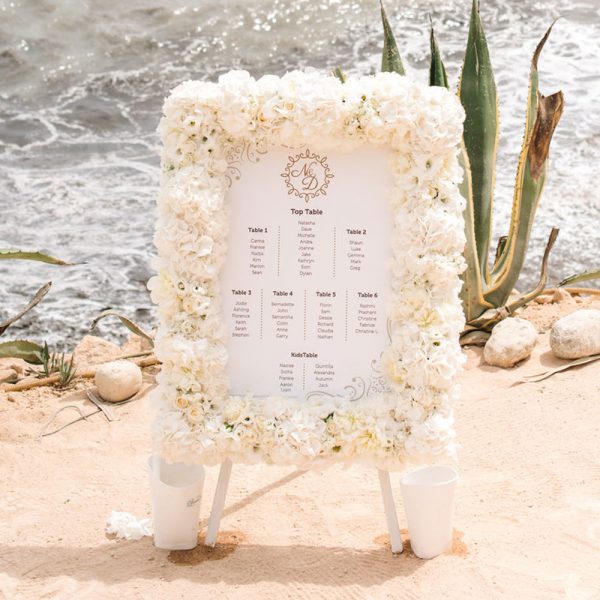 Frame-with-real-flowers