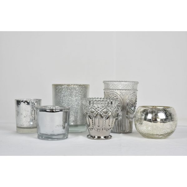Tealights-between