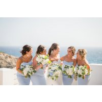 Loose White flower mix with greenery